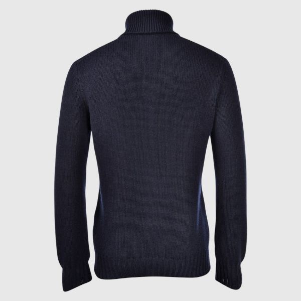 Picture of Cabled super geelong turtleneck