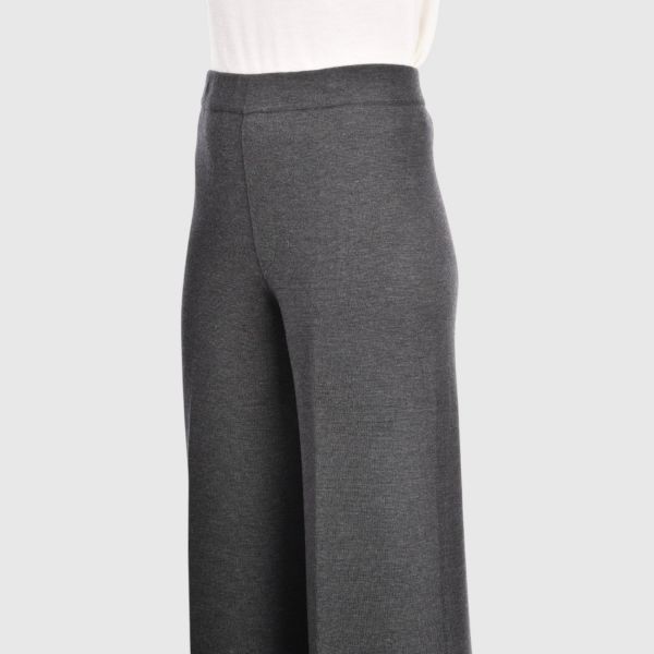 Immagine di Pantalone in maglia svasato punto stoffa