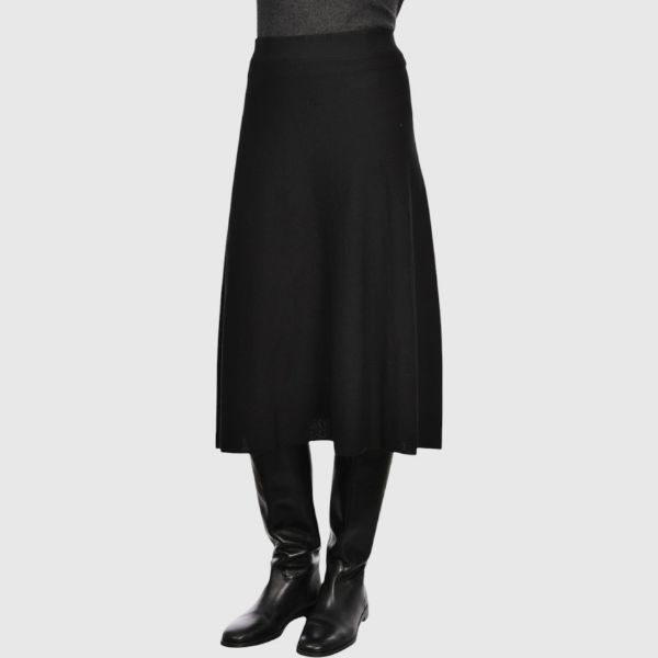 Picture of Stockinette stitch knit fleared skirt