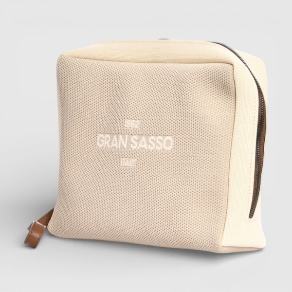 Immagine di Pochette in maglia