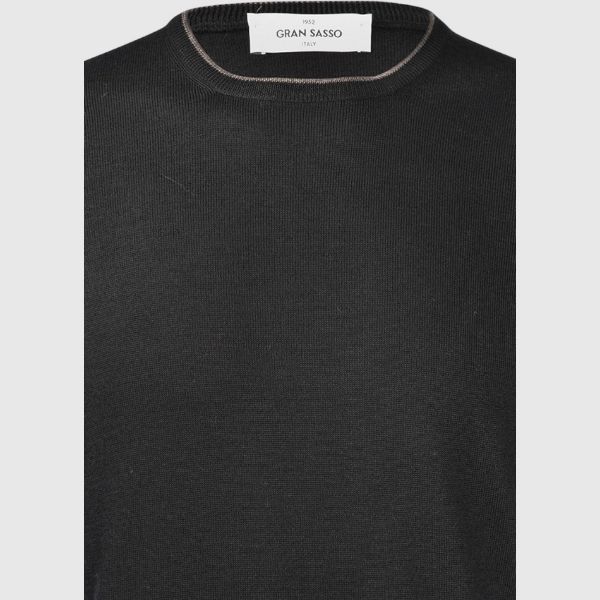 Picture of Alcantara patches crew neck