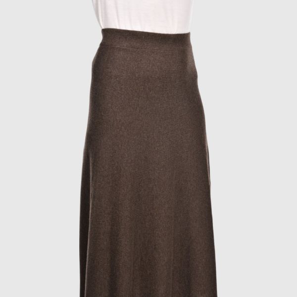 Picture of Stockinette stitch knit fleared skirt
