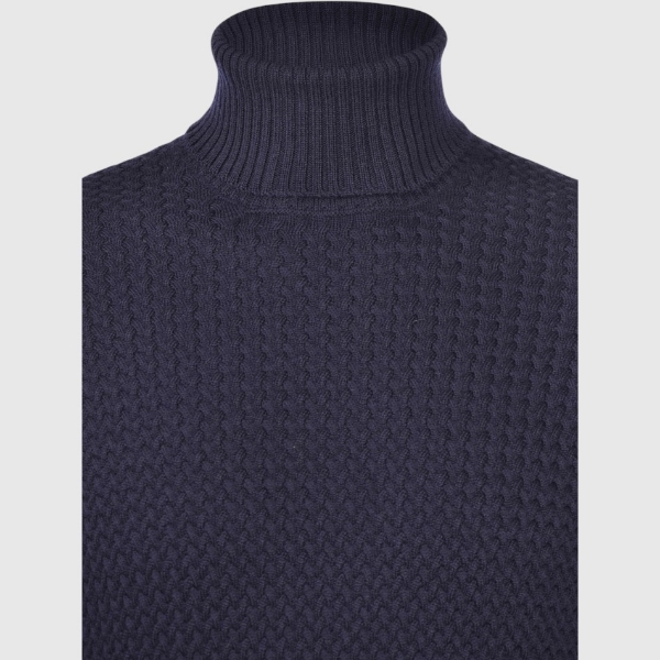 Picture of Micro cable turtleneck