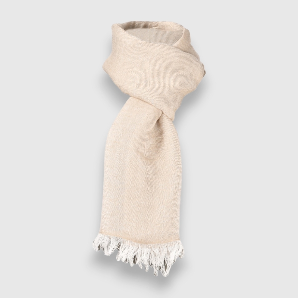 Picture of Lightweight scarf with fringed