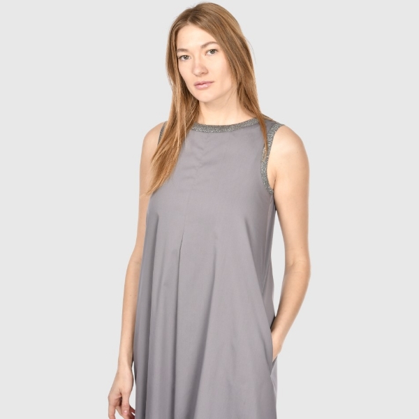 Picture of Sleeveless midi dress