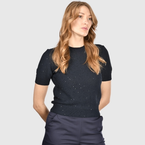 Immagine di T-shirt in maglia con paillettes