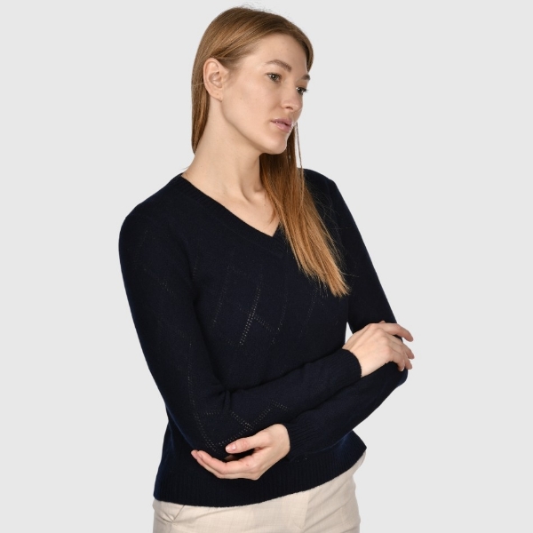 Picture of Diamond-pattern openwork stitch cashmere v-neck