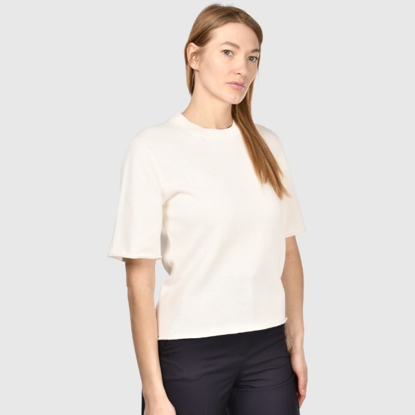 Picture of Stockinette stitch two-ply knitted t-shirt
