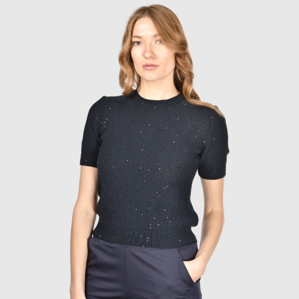 Immagine di T-shirt in maglia con paillettes