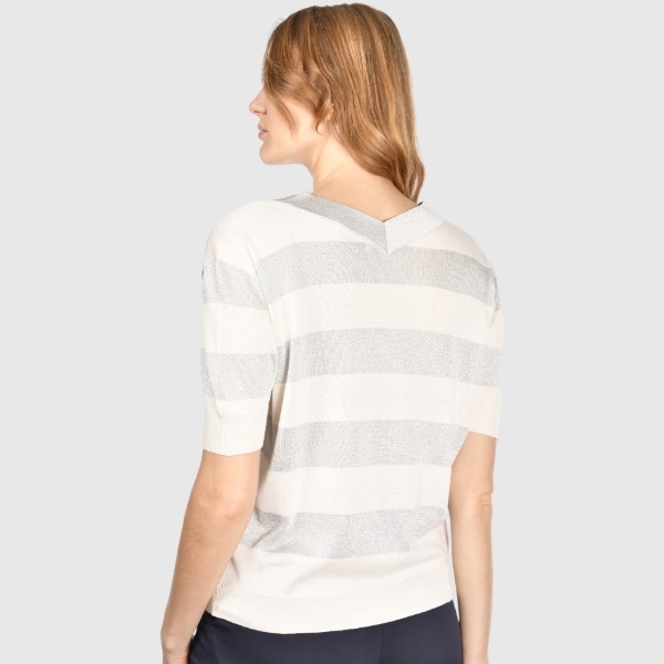 Picture of Striped v-neck knit t-shirt