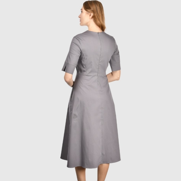 Immagine di Abito midi jersey scollo v