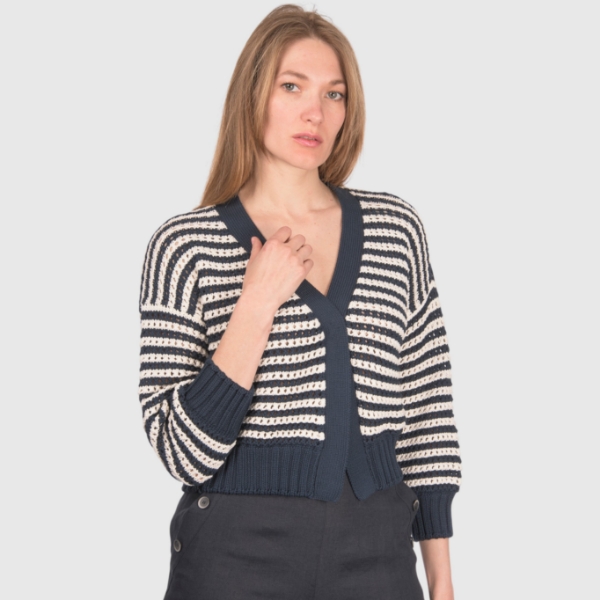 Picture of Striped openwork stitch cardigan
